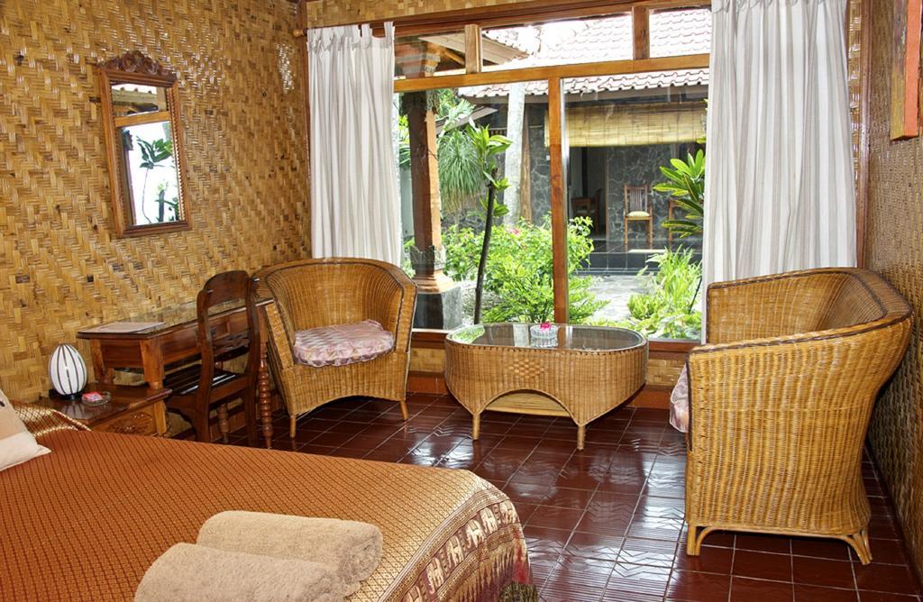 Temple Cafe & Hotel Candi Dasa (Bali)