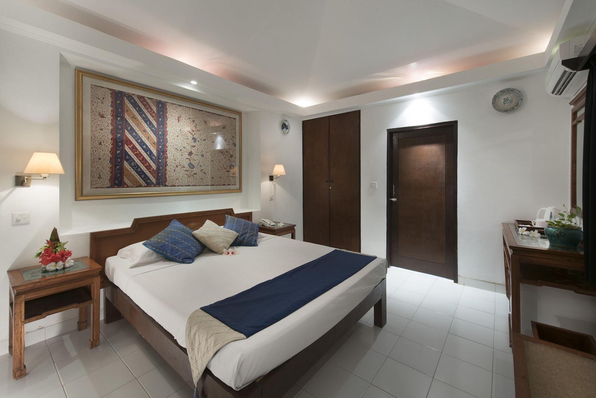 Lotus Holiday park 3*