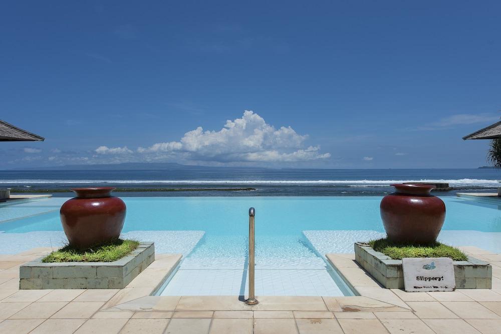 Lotus 3* Candi Dasa (Bali)