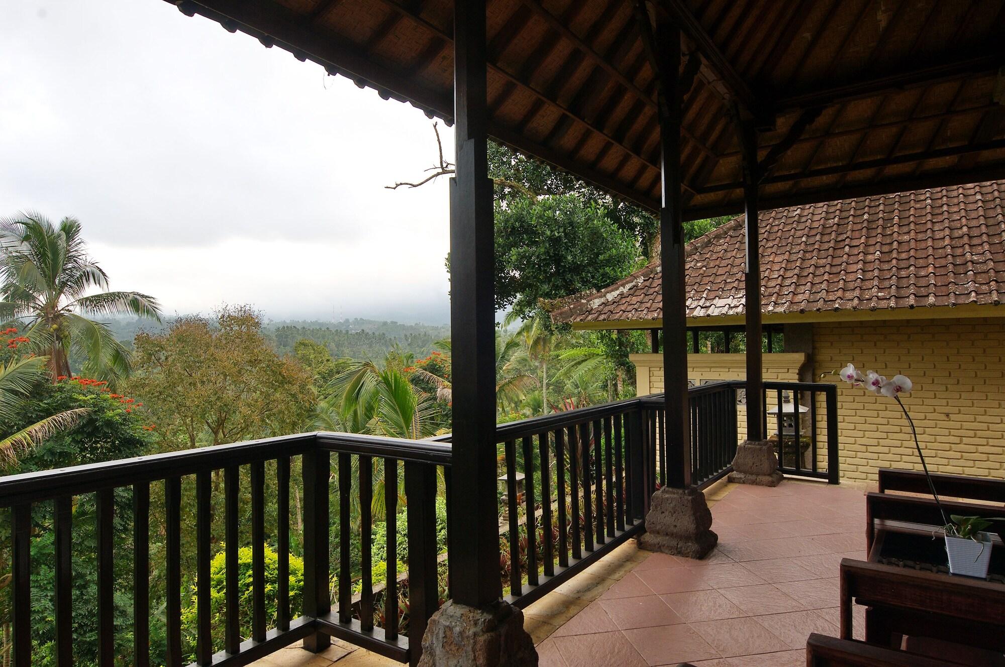 Cempaka Belimbing 4*