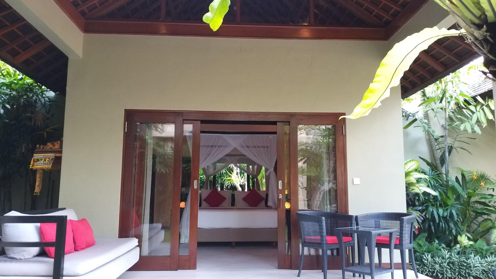 Zanissa Villa *