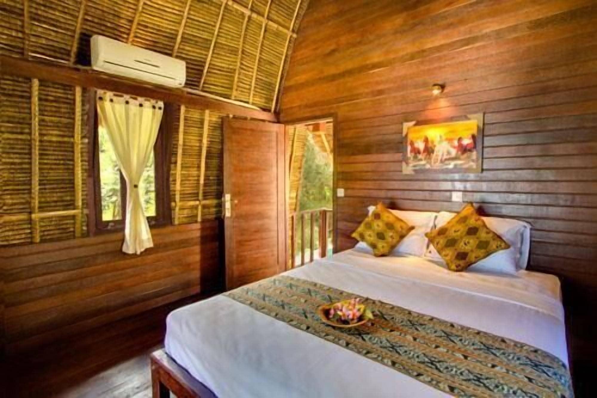 Secret Point Huts Holiday park Nusa Lembongan (Bali)