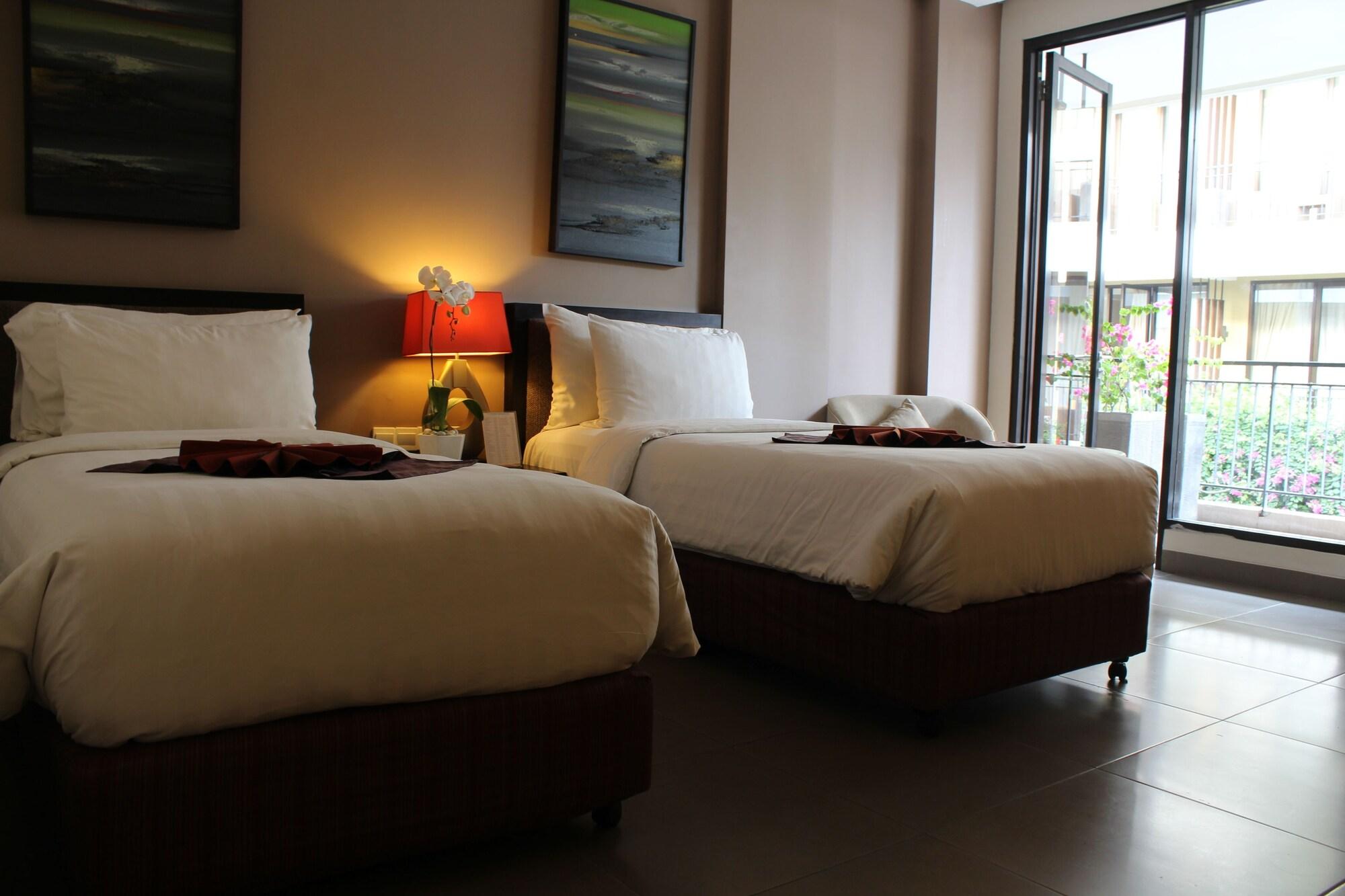 100 Sunset Kuta & Ballroom 3* Kuta (Bali)