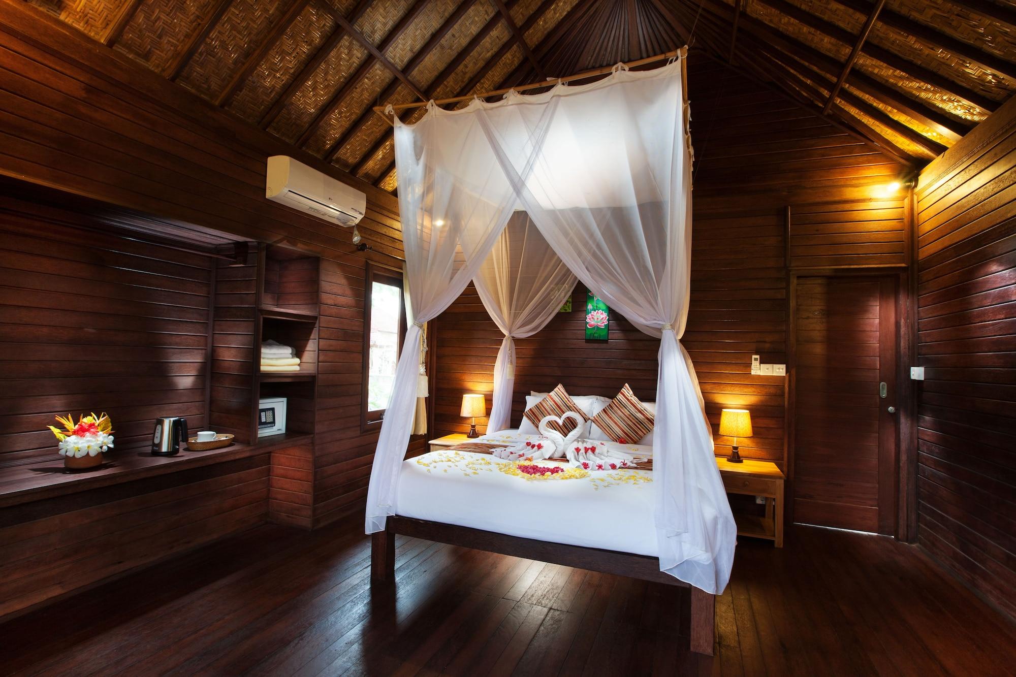 Abian Huts Dream Beach Lembongan 3*