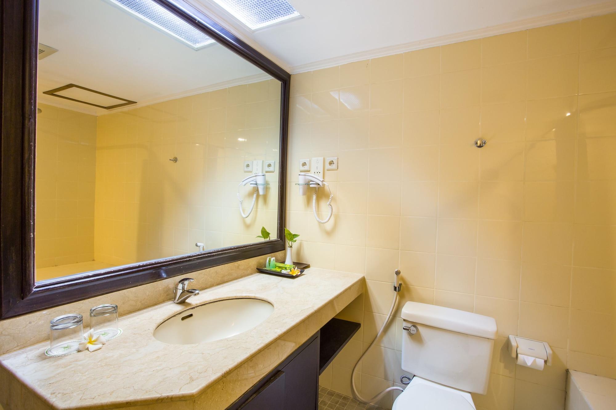 Plagoo Hotel 4*