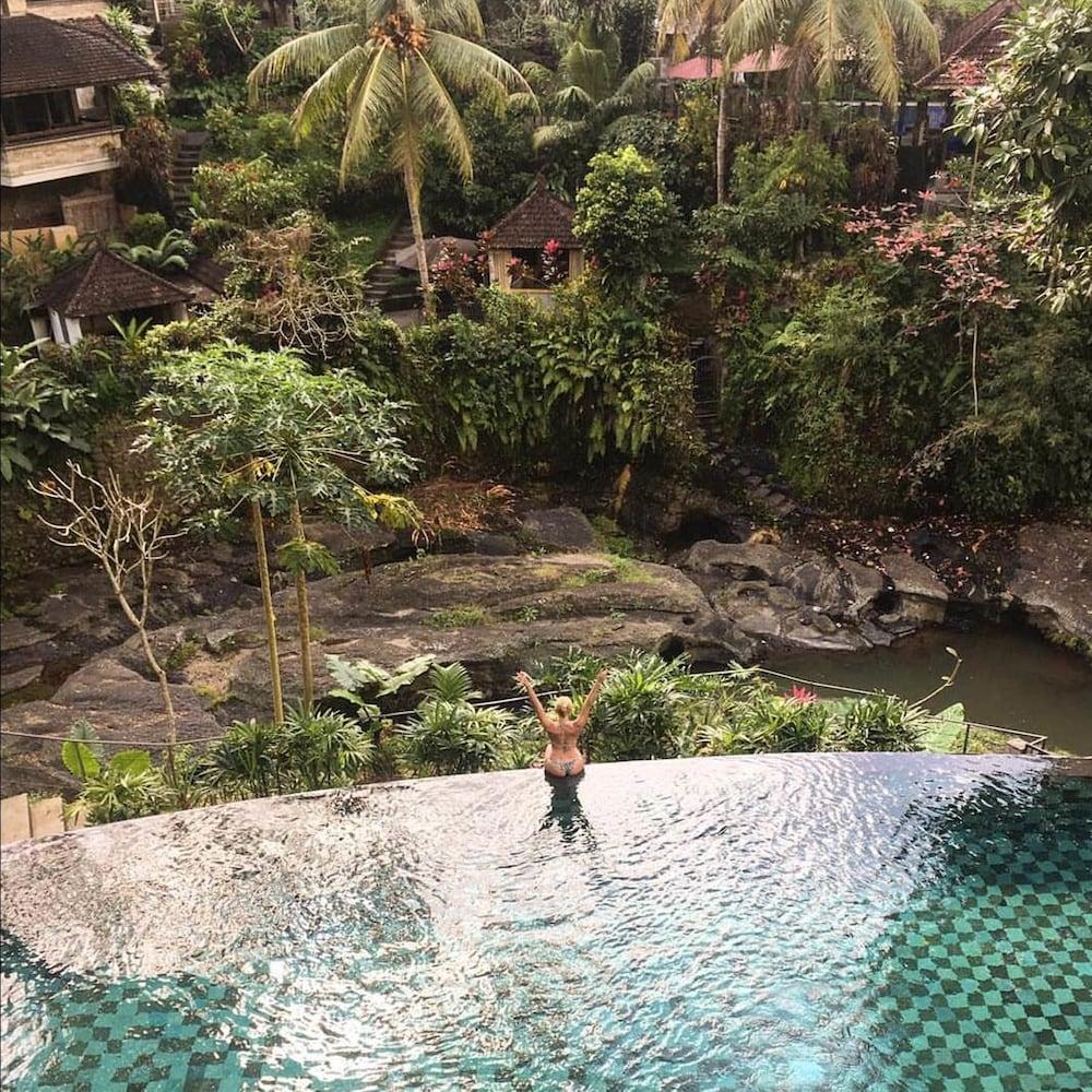 Hotel Labak River By Eps 4*