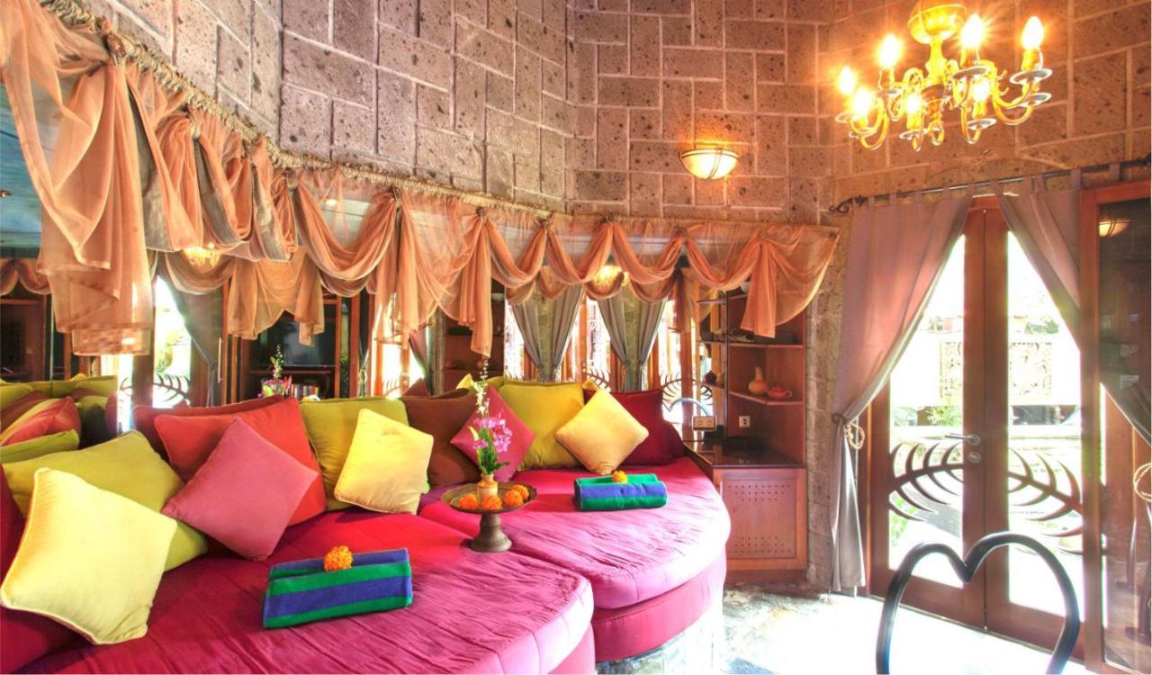 Naga Maya Villa Legian (Bali)
