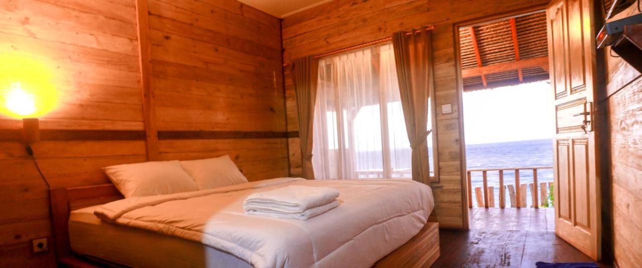 Malibu Huts Holiday park Semaya