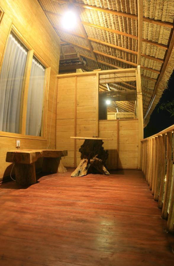 Malibu Huts Holiday park Semaya