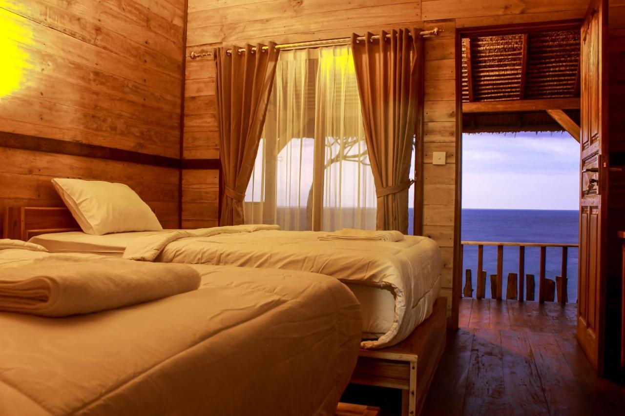 Malibu Huts Holiday park 2*