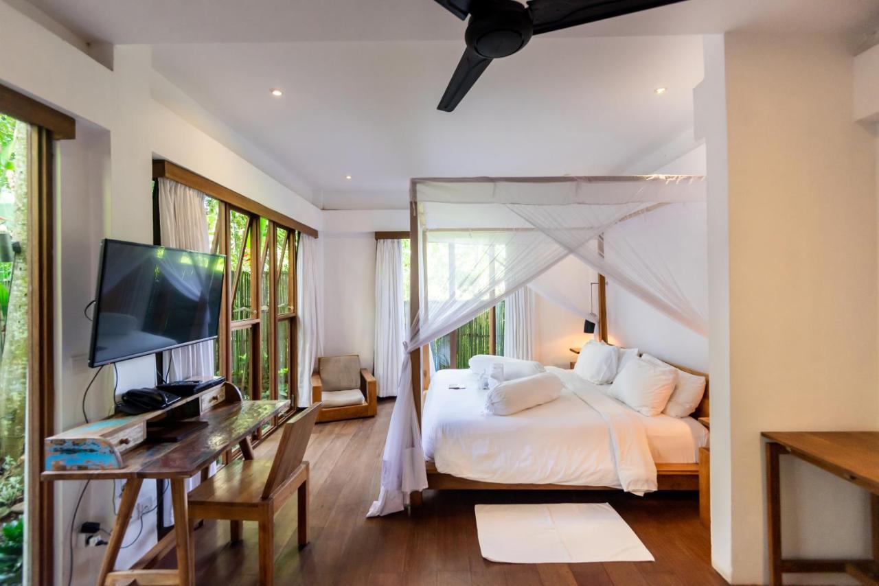 De Ubud & * Lodtunduh