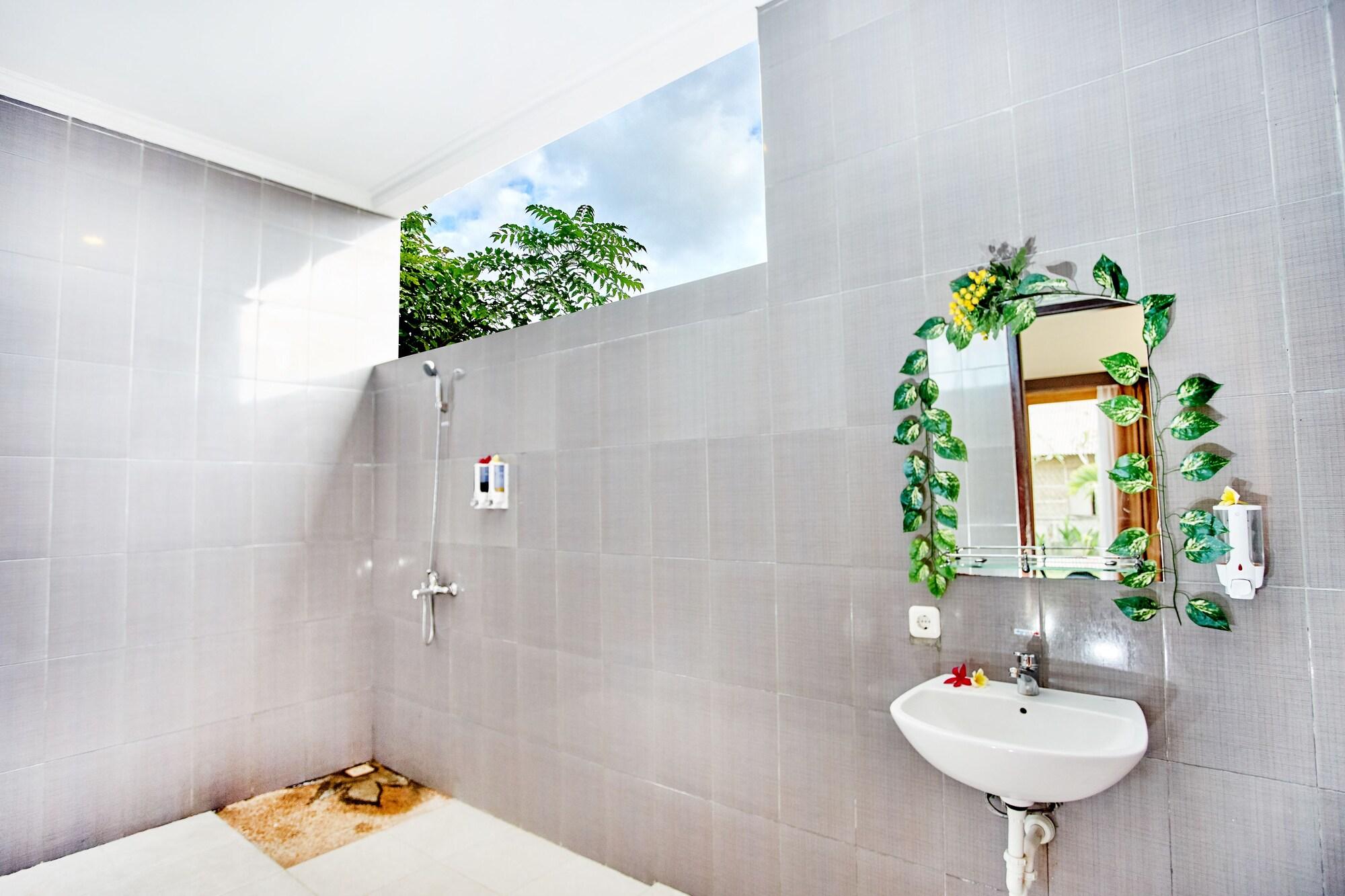 Homestay Nyuh Gading Lembongan