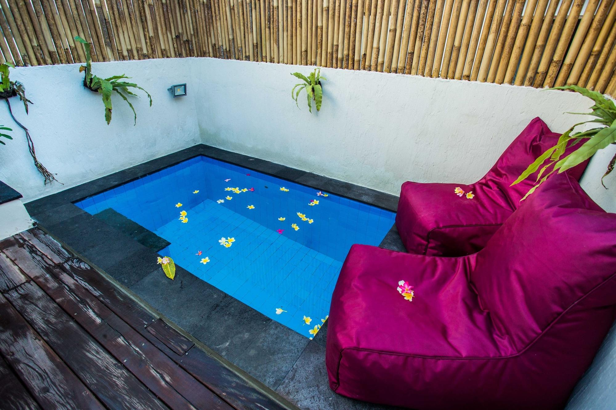Svaha Private Ceningan Villa *