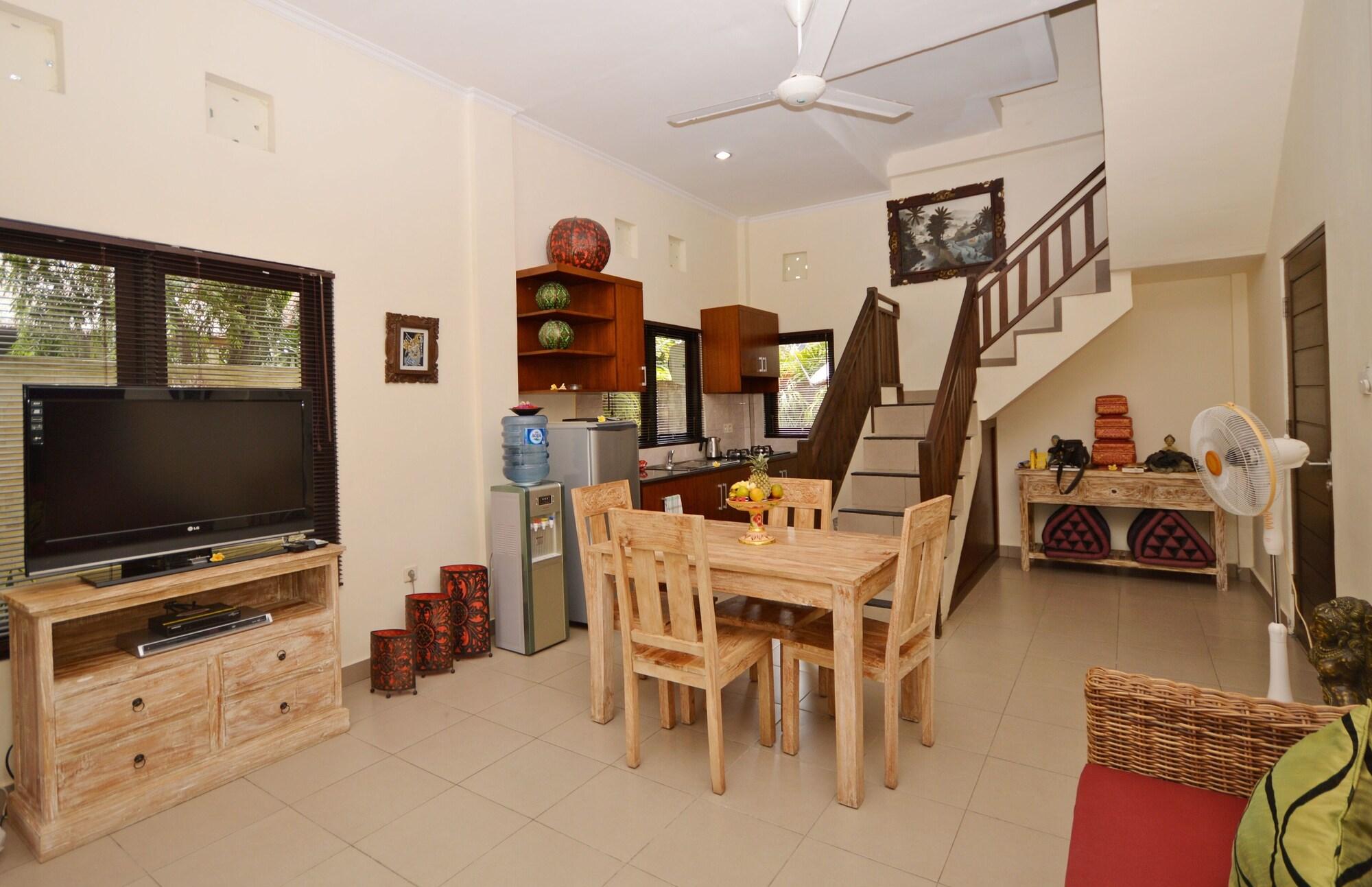 Sama's And Ubud (Bali)