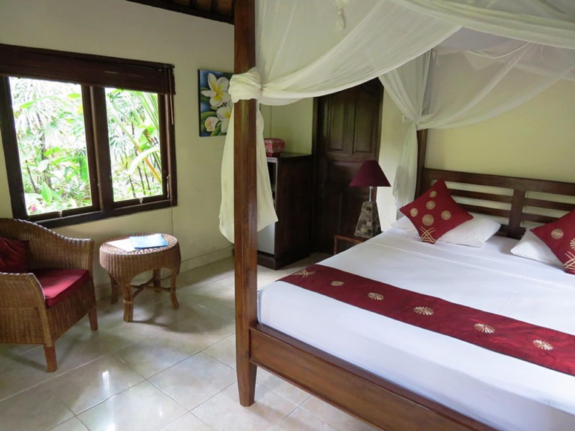 Sama's And Bed & Breakfast