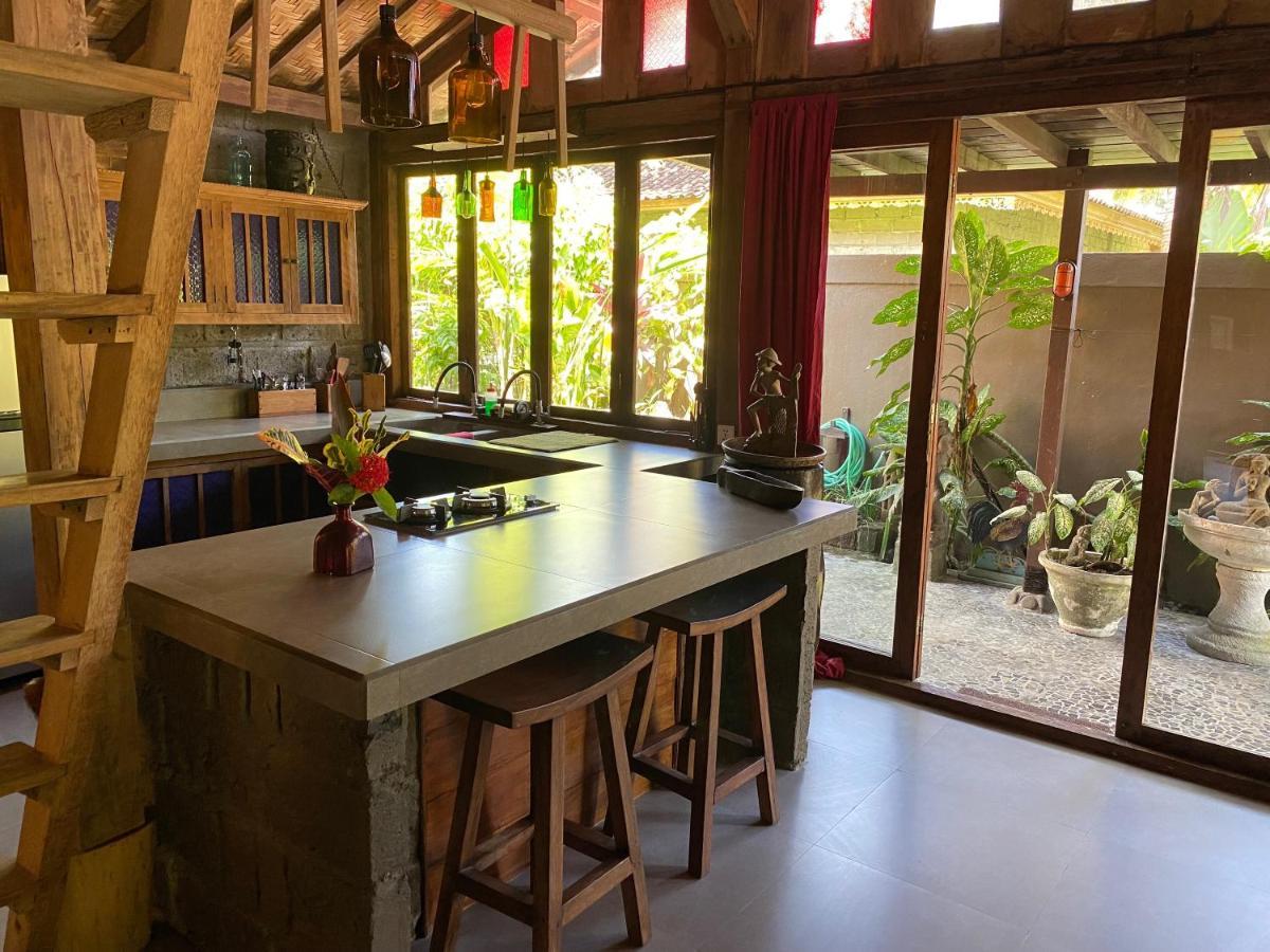 Balian Selemadeg (Bali)