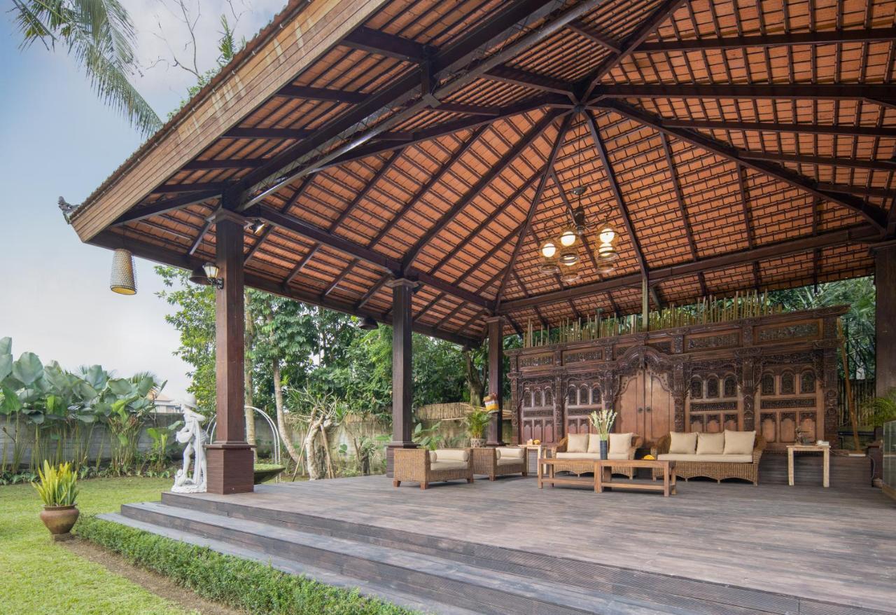 Resort Raya 4*