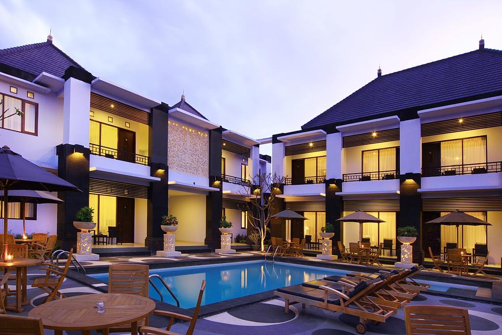 The Radiant & 3* Tuban (Bali)