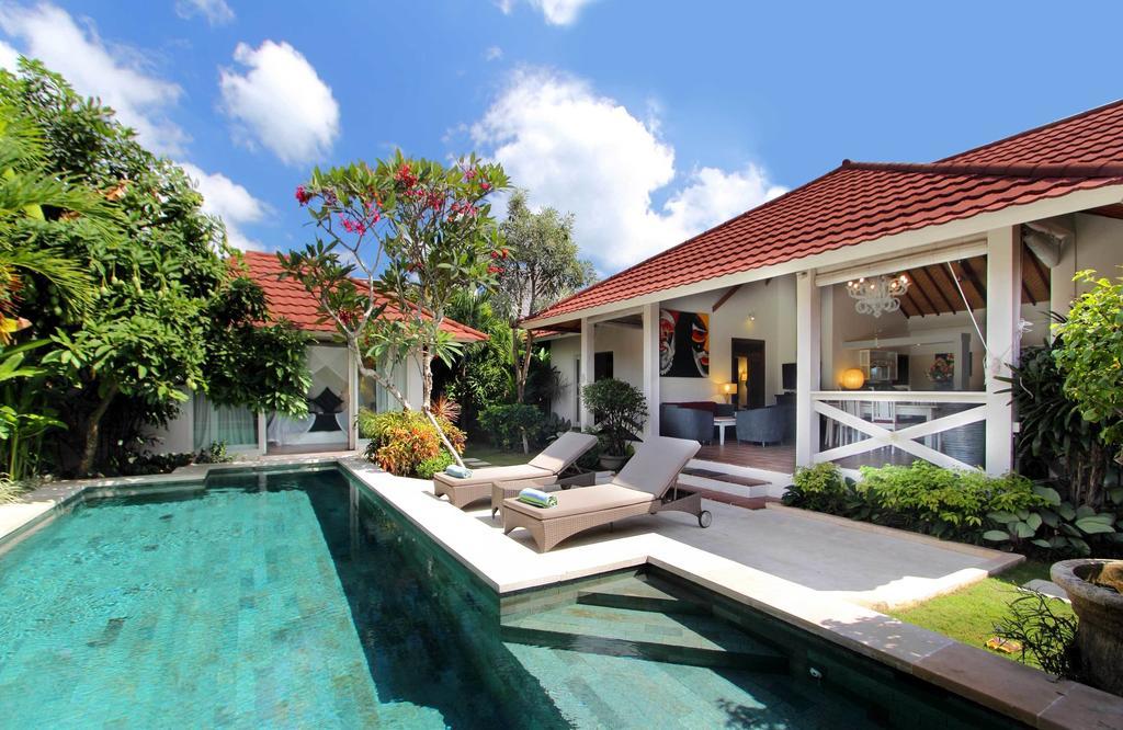 Fendi Seminyak (Bali)