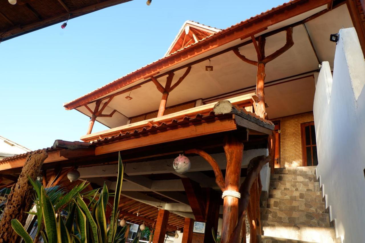 Santai Warung Bali Guest house Jimbaran (Bali)