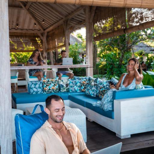 Cili Emas Oceanside 3* Tejakula