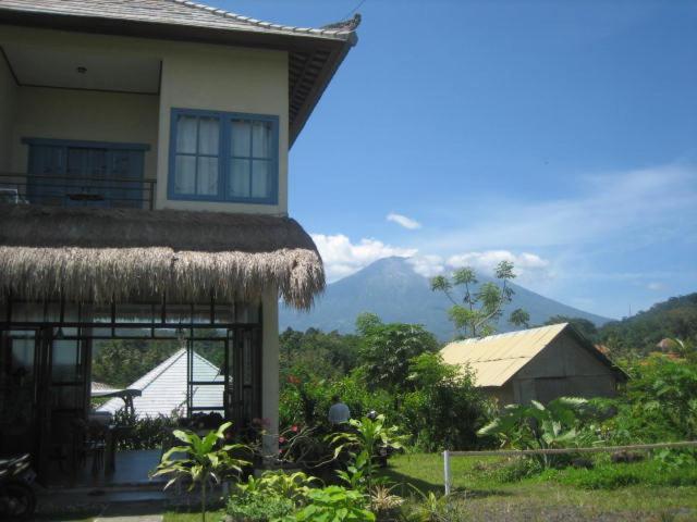 Inn Amrita Sidemen *