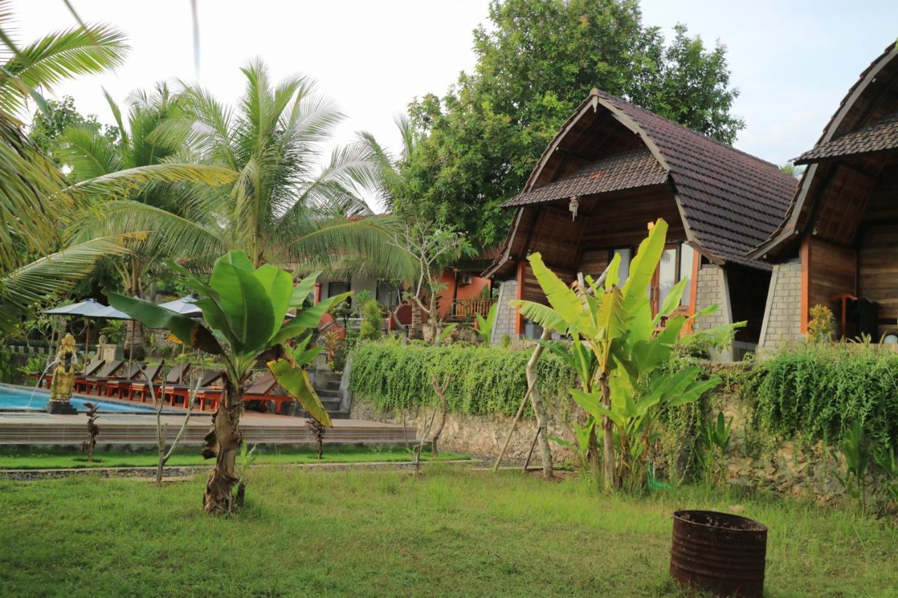 Mamaras Holiday park 3*