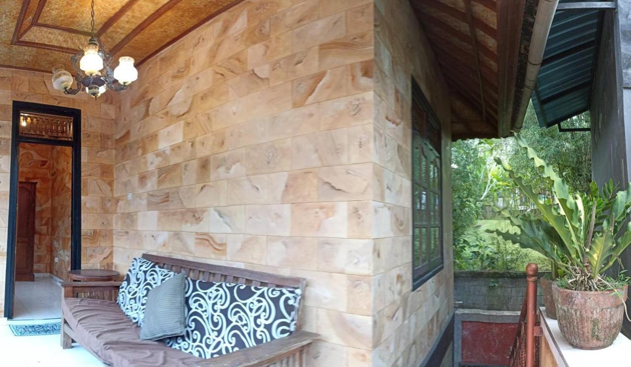 Kartika's House Guest house
