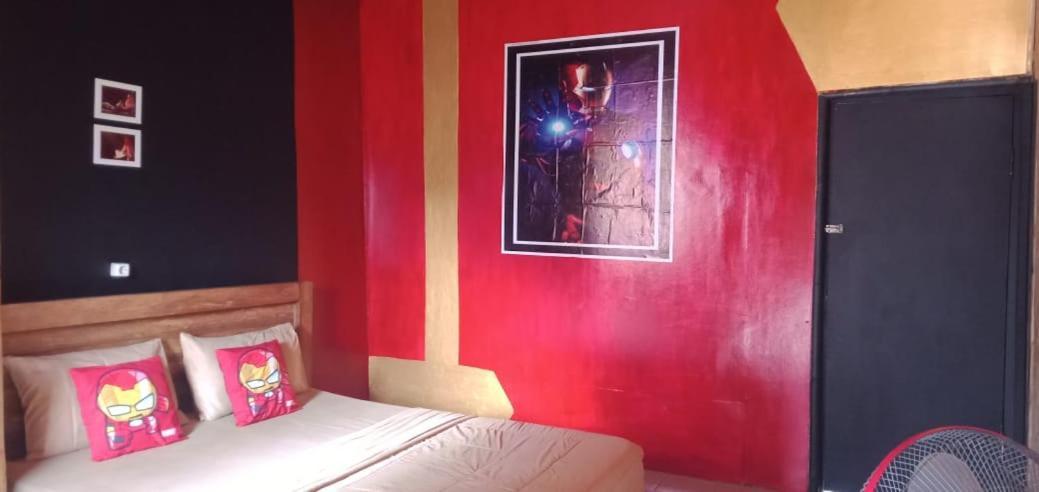 Inn Dragonfly And Batununggul