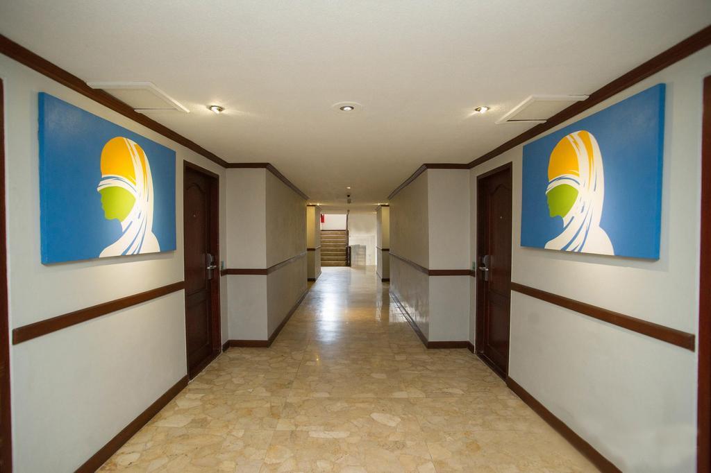 Hotel Kuta One Party 3*