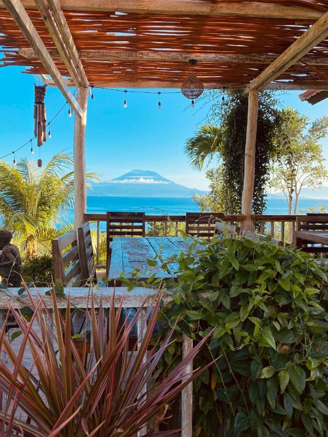Hotel Gara Gara Sea View 3*