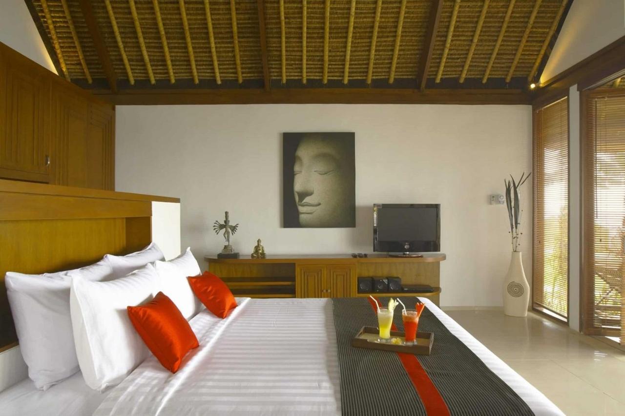 Siddhartha Oceanfront & Bali 4*