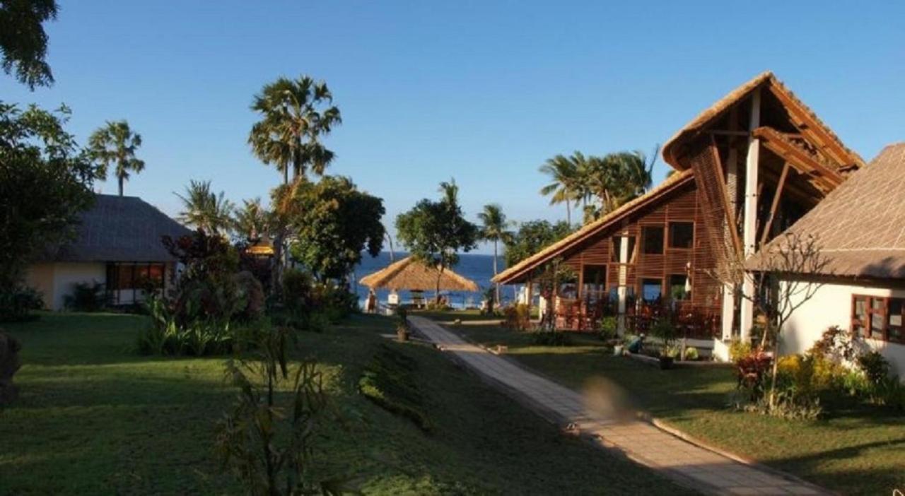 Siddhartha Oceanfront & Bali Resort 4*