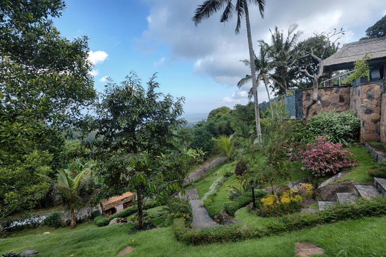 Loids Eco Lempuyang Villa *