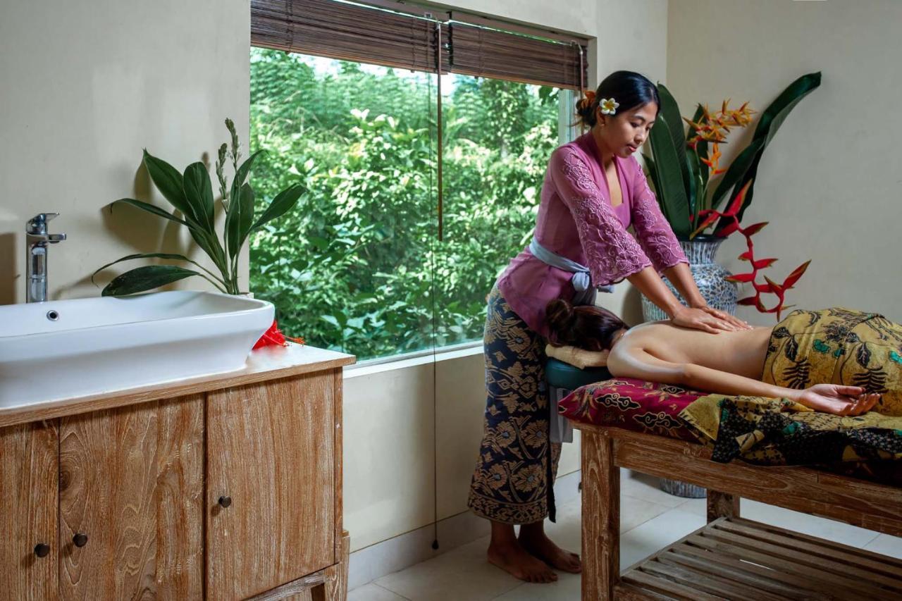 Hotel The Kalyana 4*