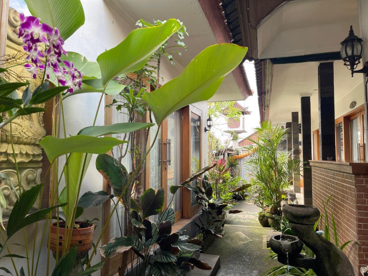 Dong Jegeg Guest house *