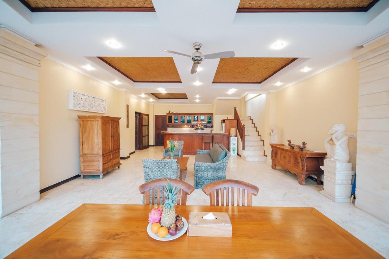 Villa Bali Diamond Estates & *