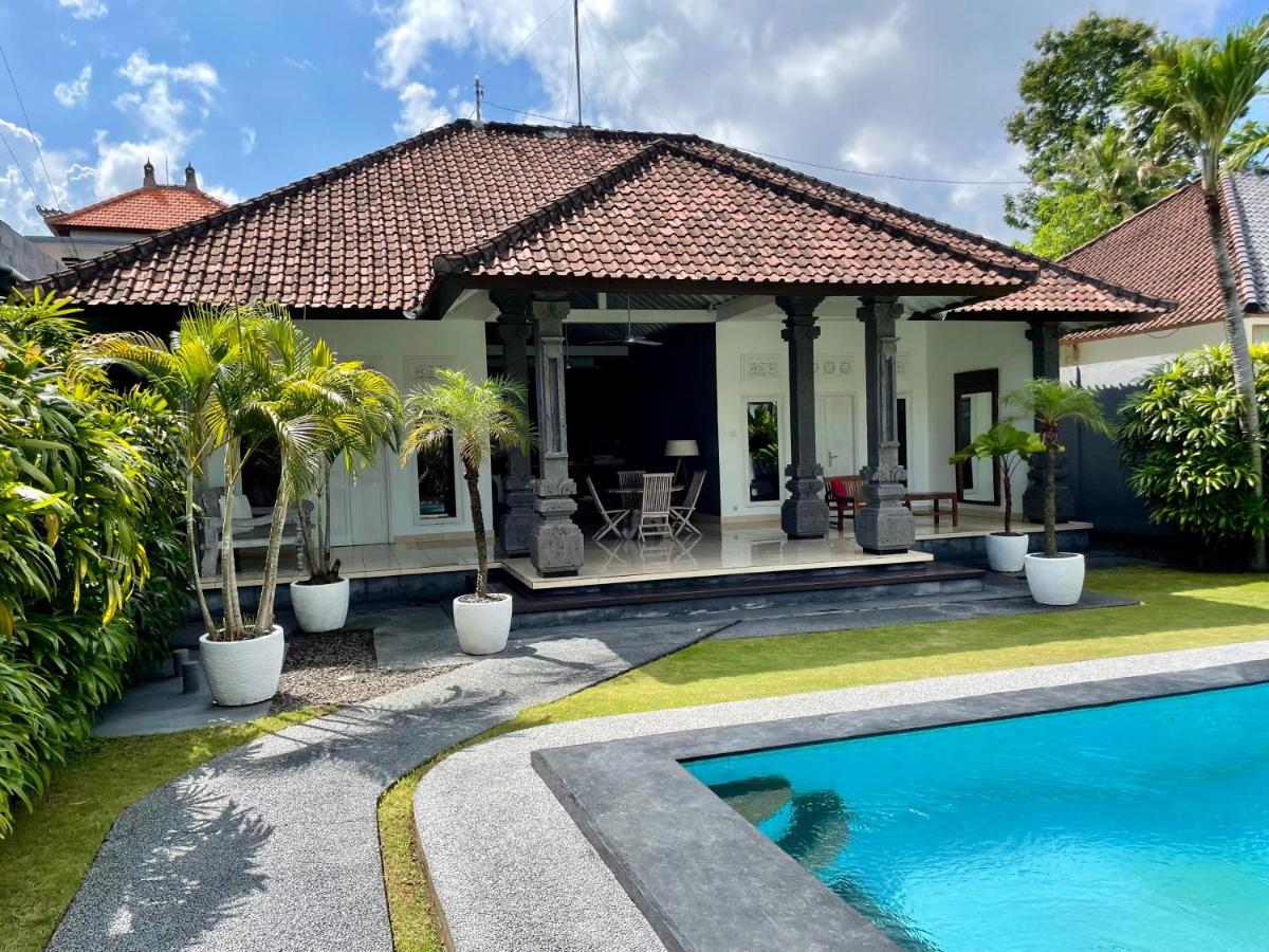 Premium Villas Seminyak I Villa *
