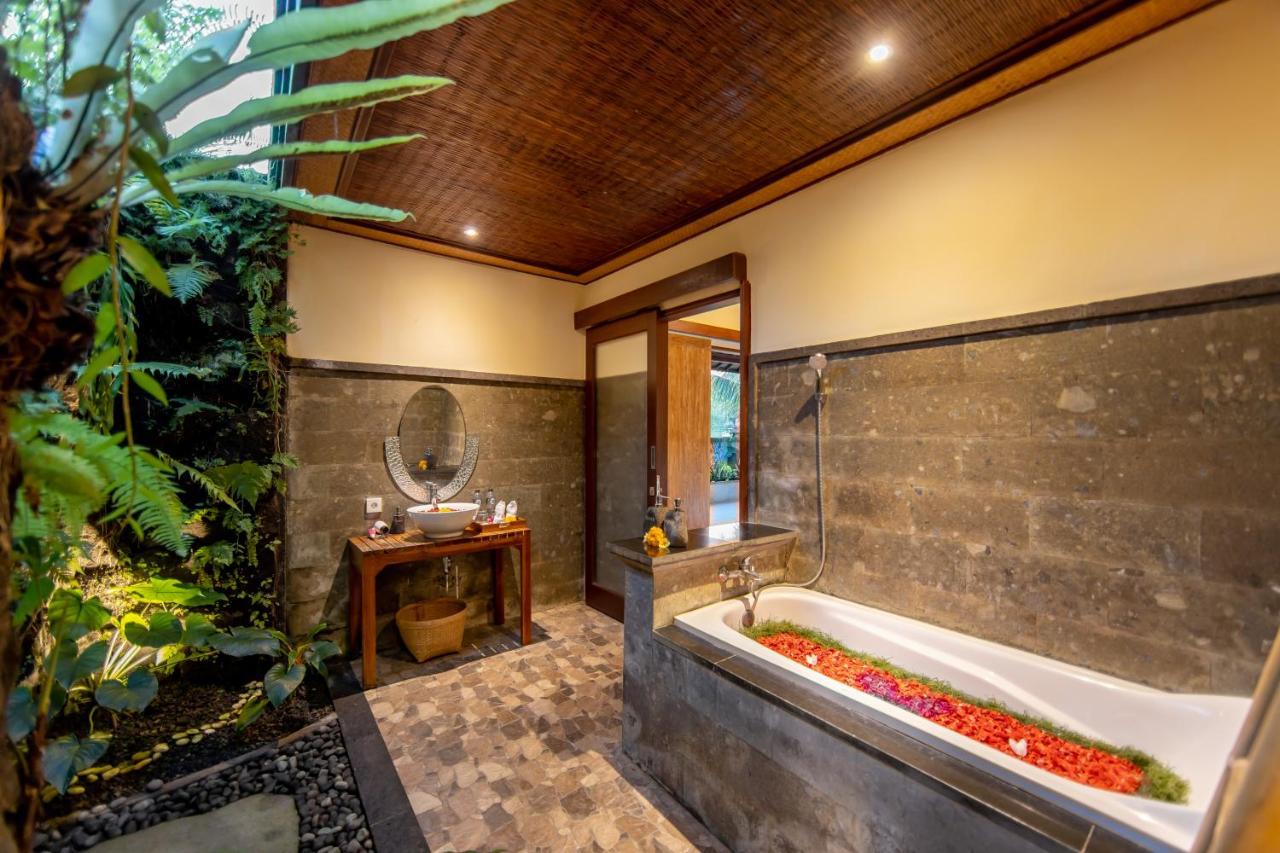 Natha Lodge