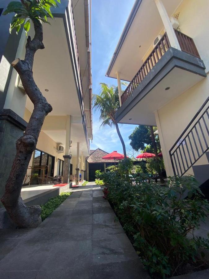 Bali Reef Divers Hostel *