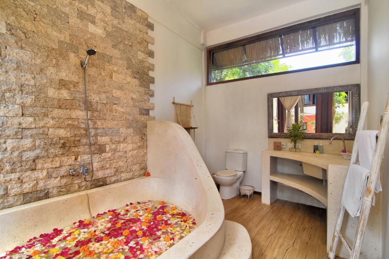 Sannyas Boutique Guest house