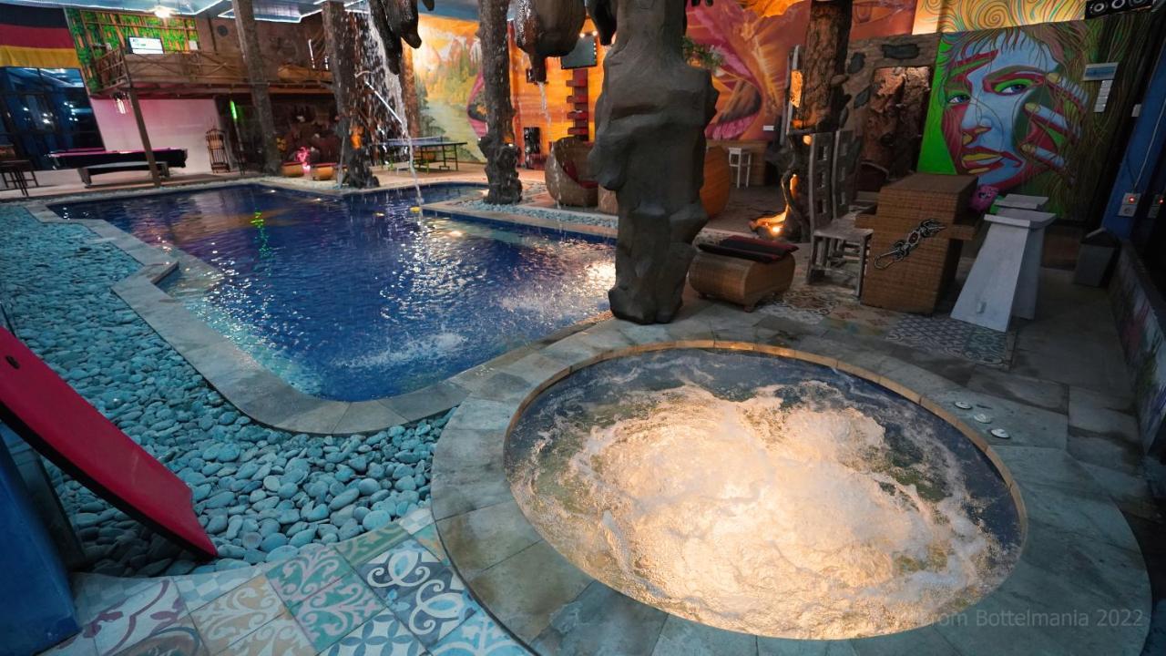 Bottelmania Guest house Lovina (Bali)