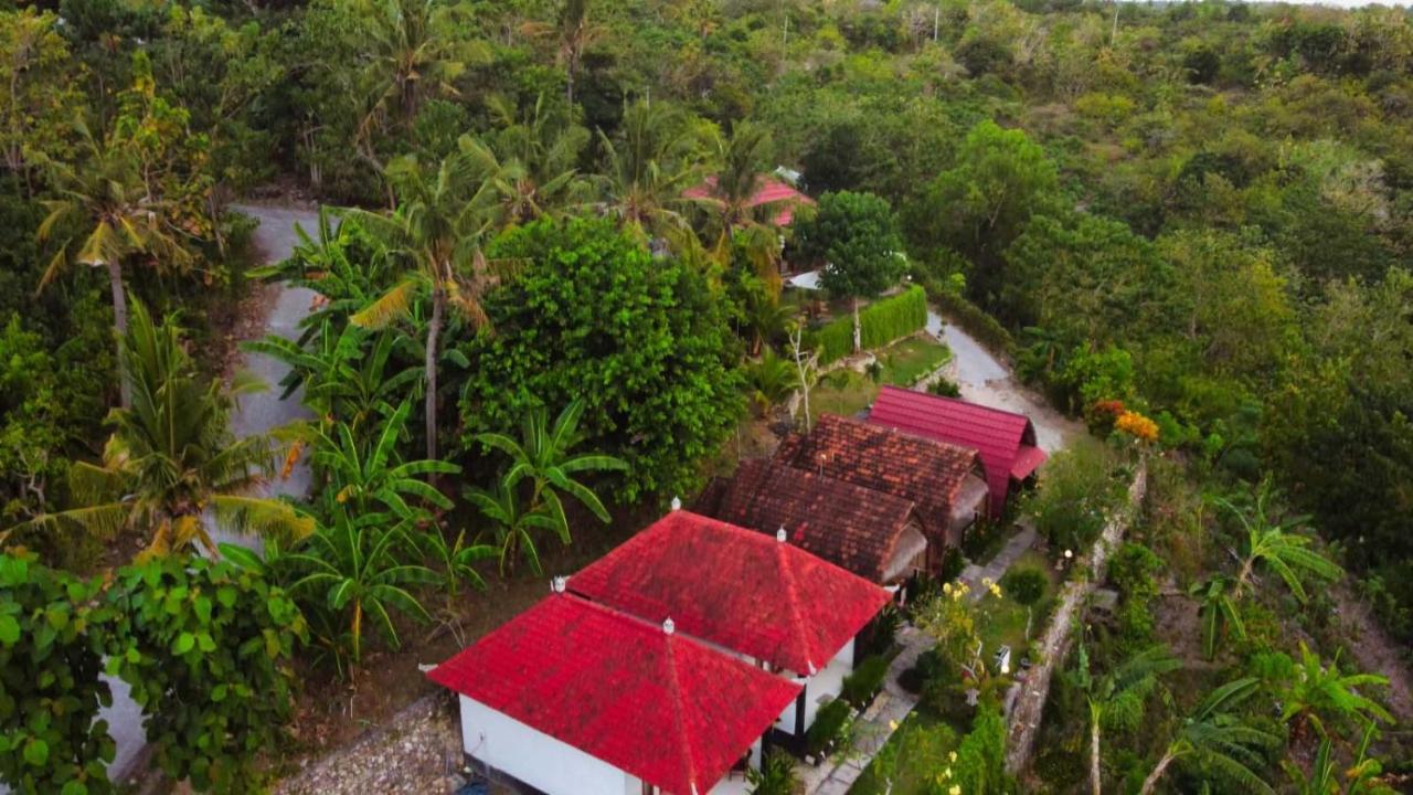 Oceanview Nusa Penida Holiday park 2*
