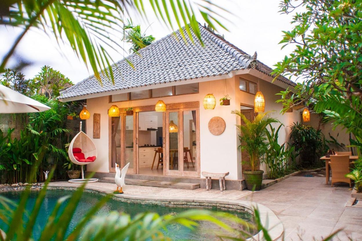 Ambermoon Villa *