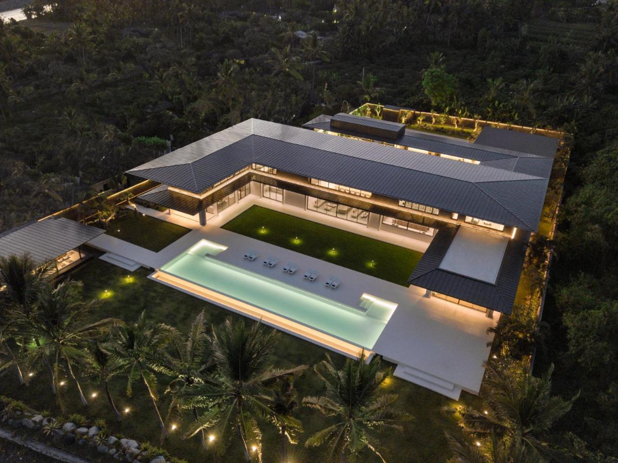 Villa Saba Estate Luxury Bali *