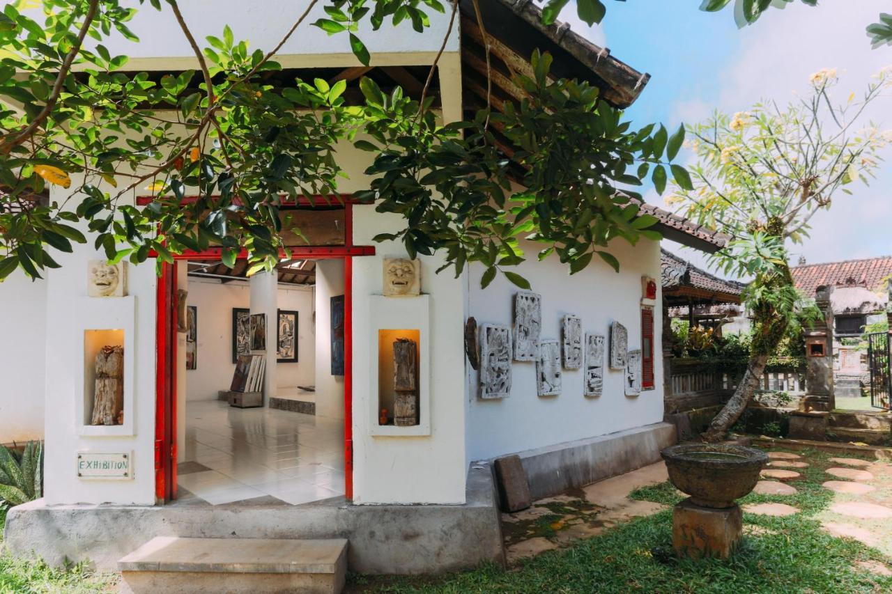 Guest house Rumah Paros & Gallery 3*