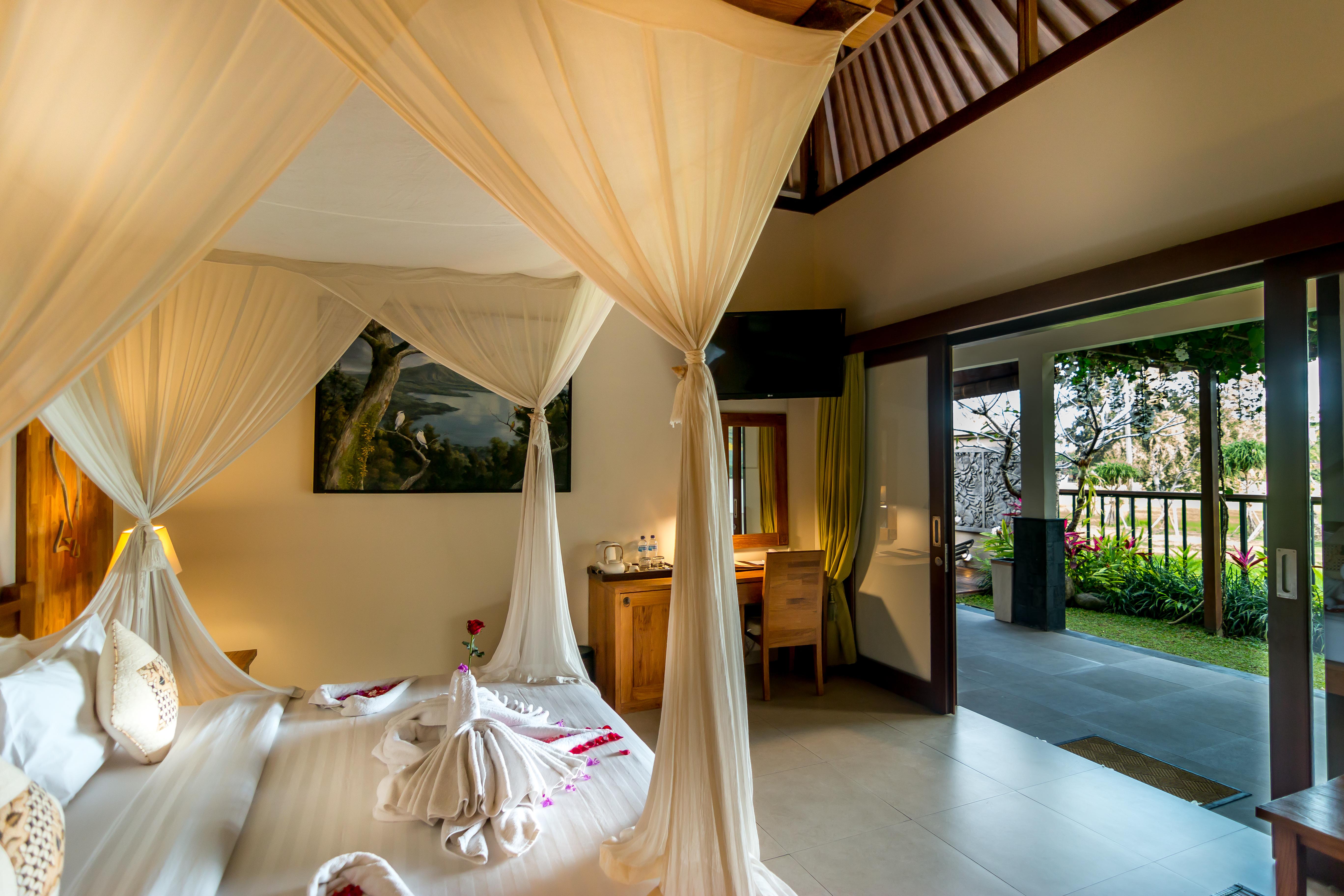 Onje And Ubud (Bali)