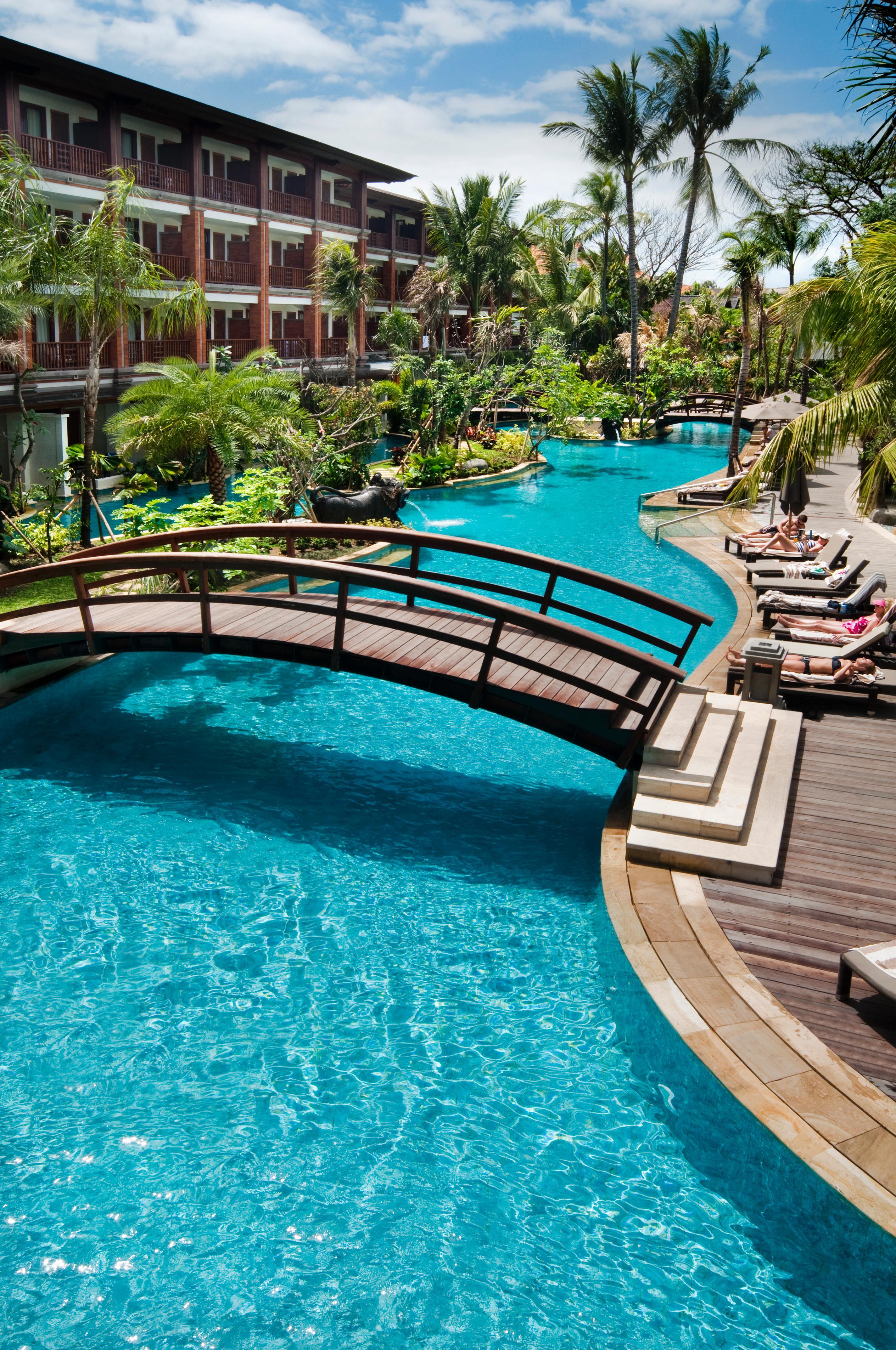Resor Padma 5*