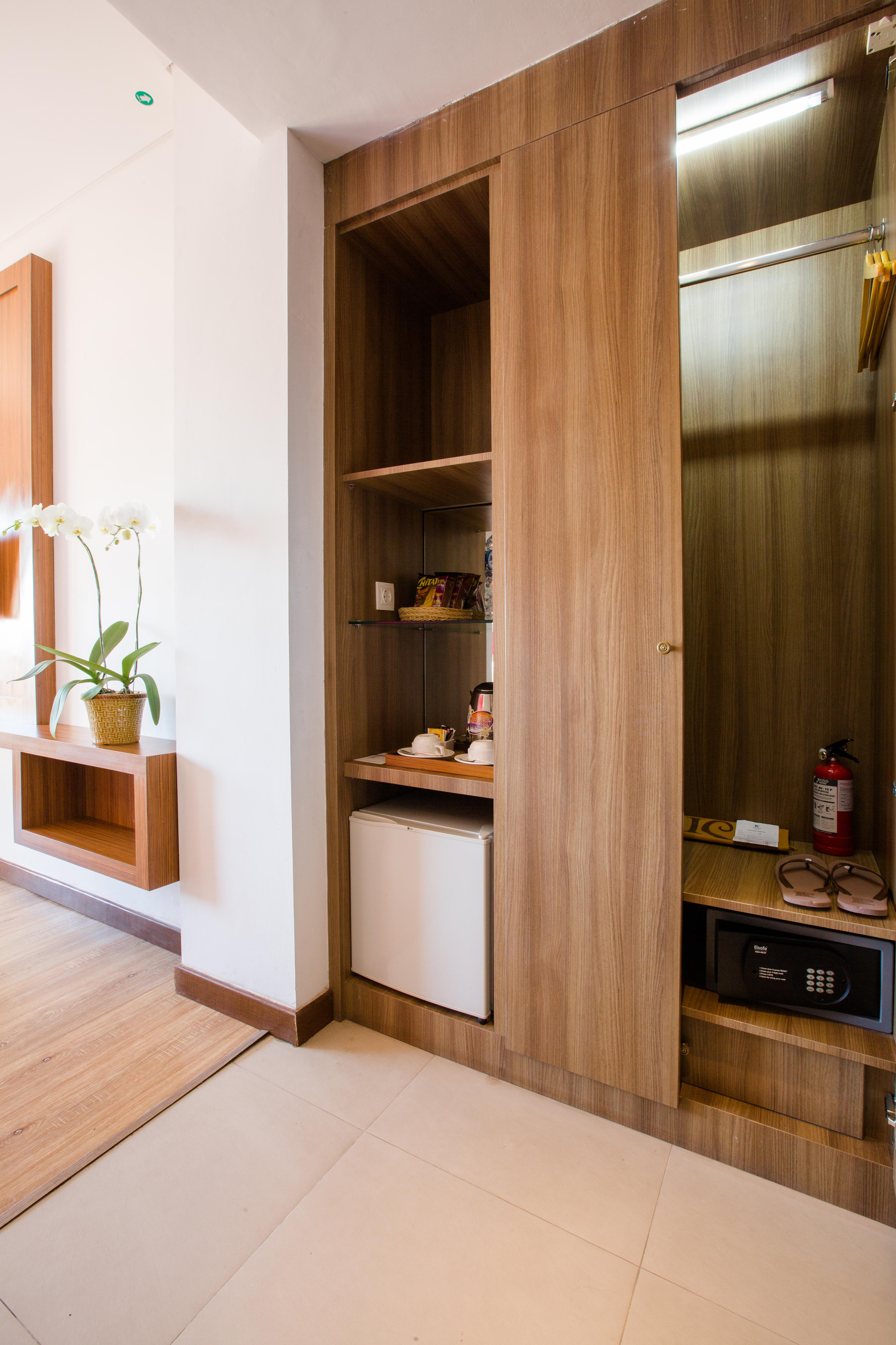 Hotel The Kirana