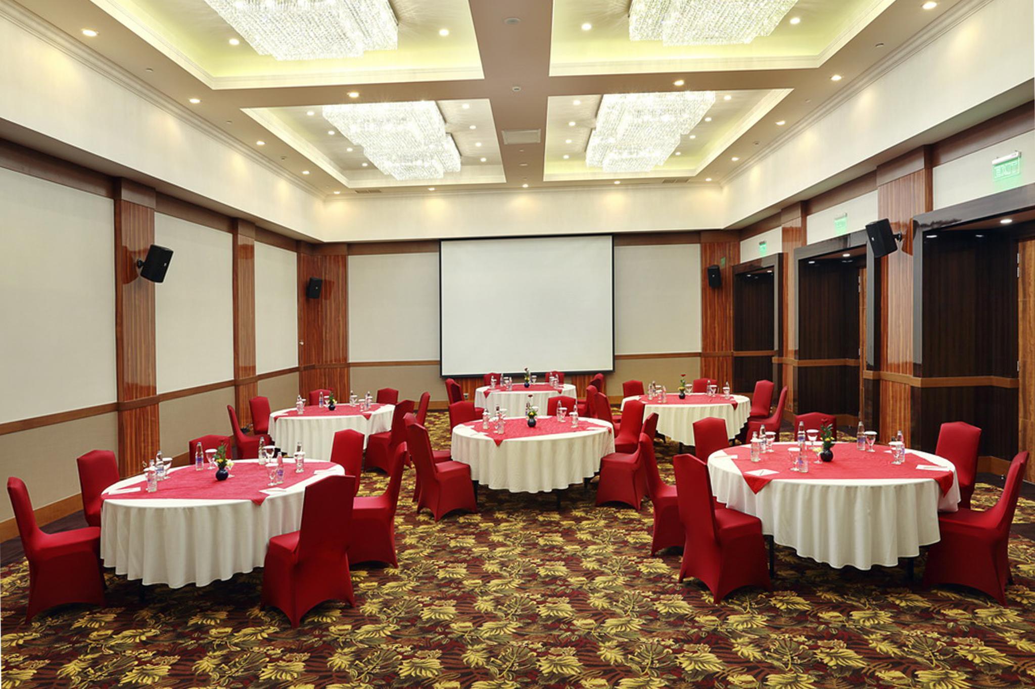 Kuta Paradiso Hotel 5*
